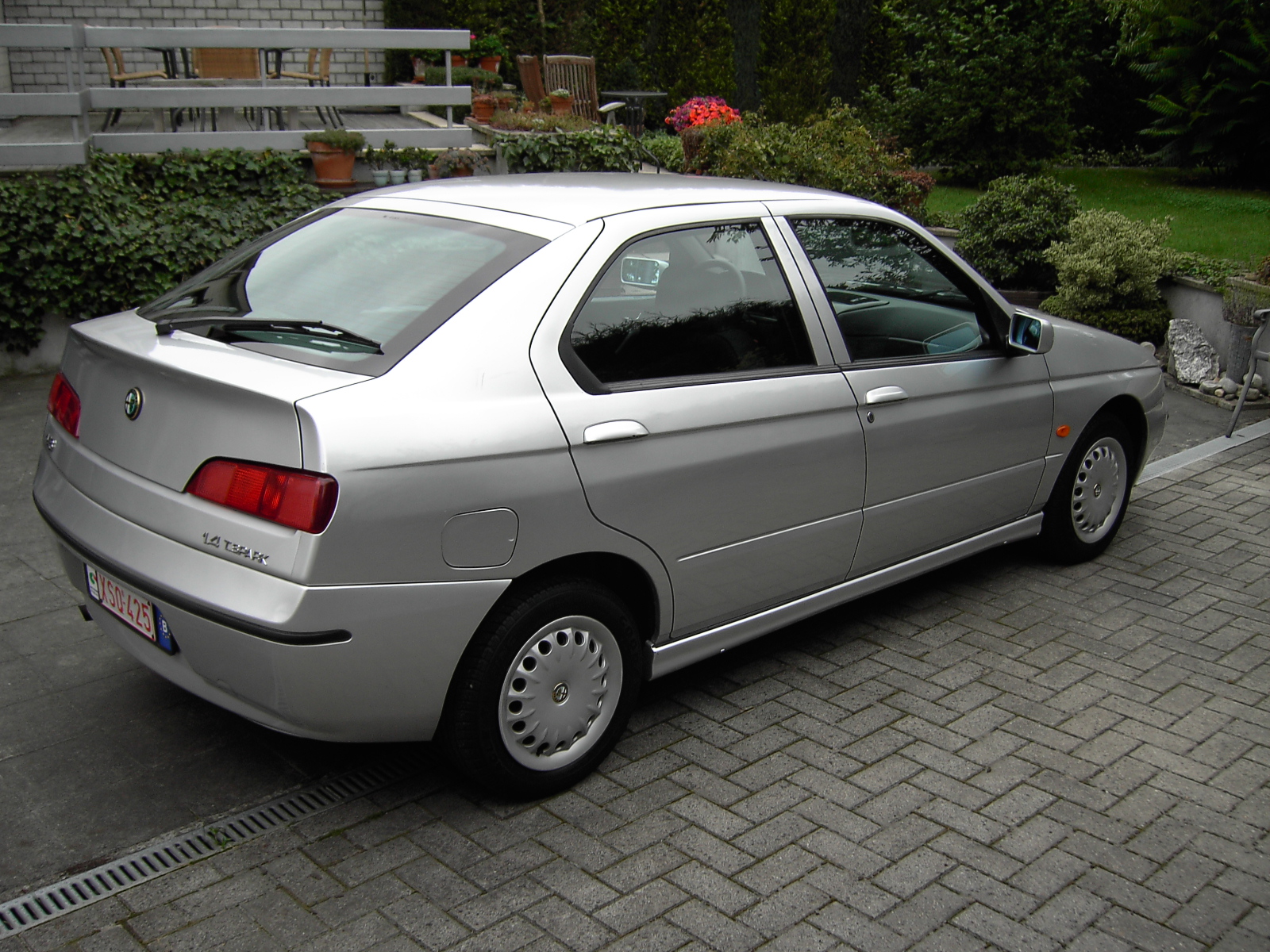 Размер колёс на Alfa Romeo 146 2001 Подбор шин на Alfa Romeo 146 2001
