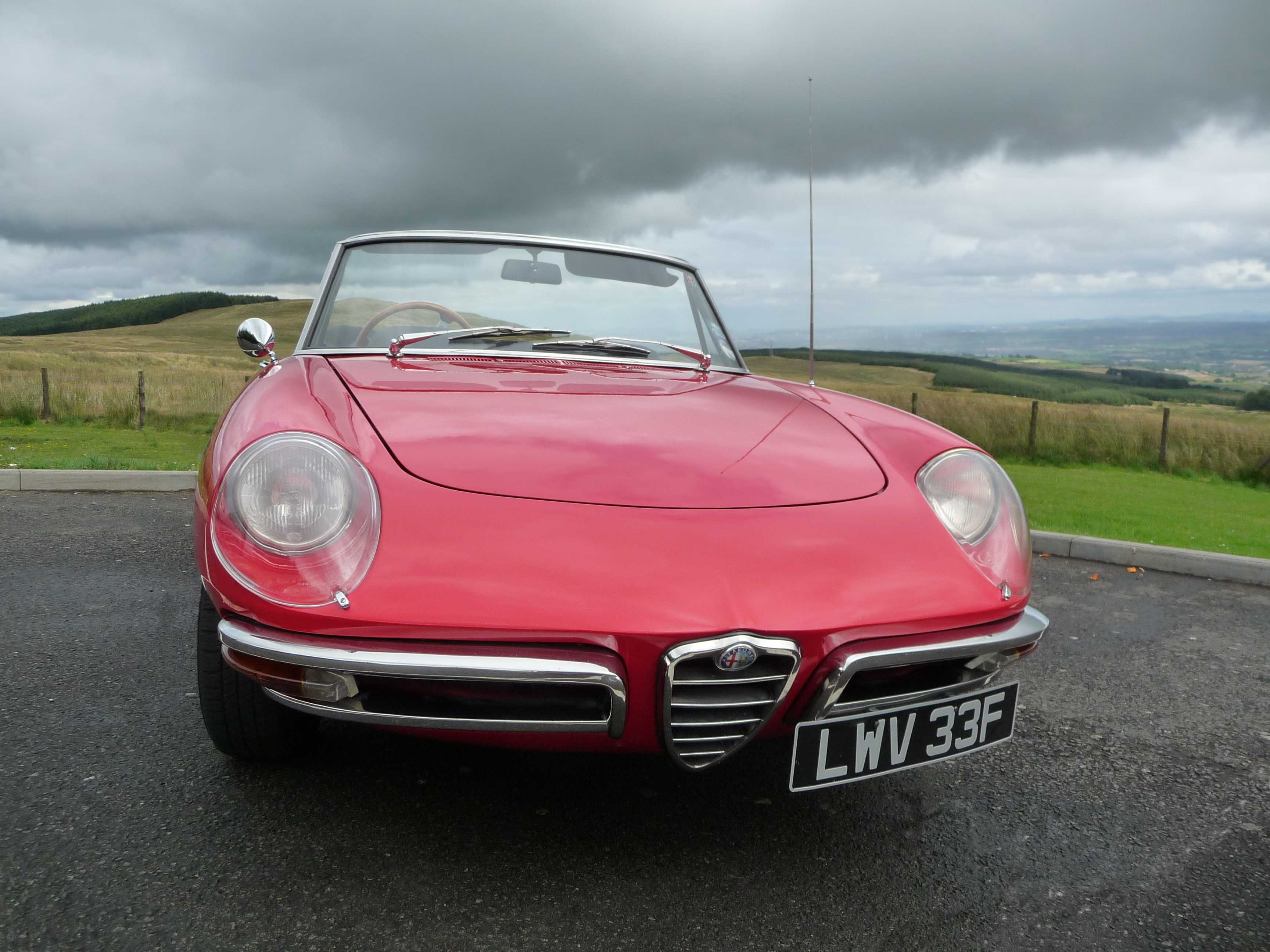 Размер колёс на Alfa Romeo Spider 1968 Подбор шин на Alfa Romeo Spider 1968