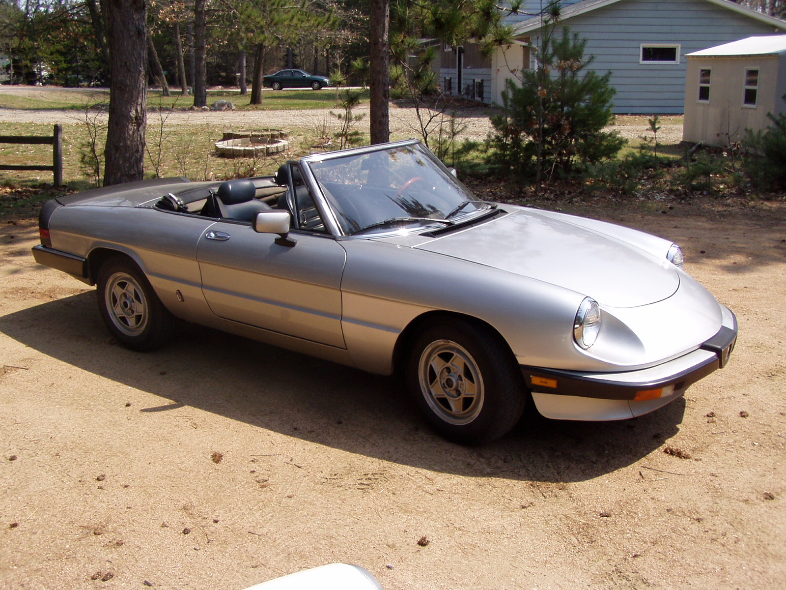Размер колёс на Alfa Romeo Spider 1984 Подбор шин на Alfa Romeo Spider 1984