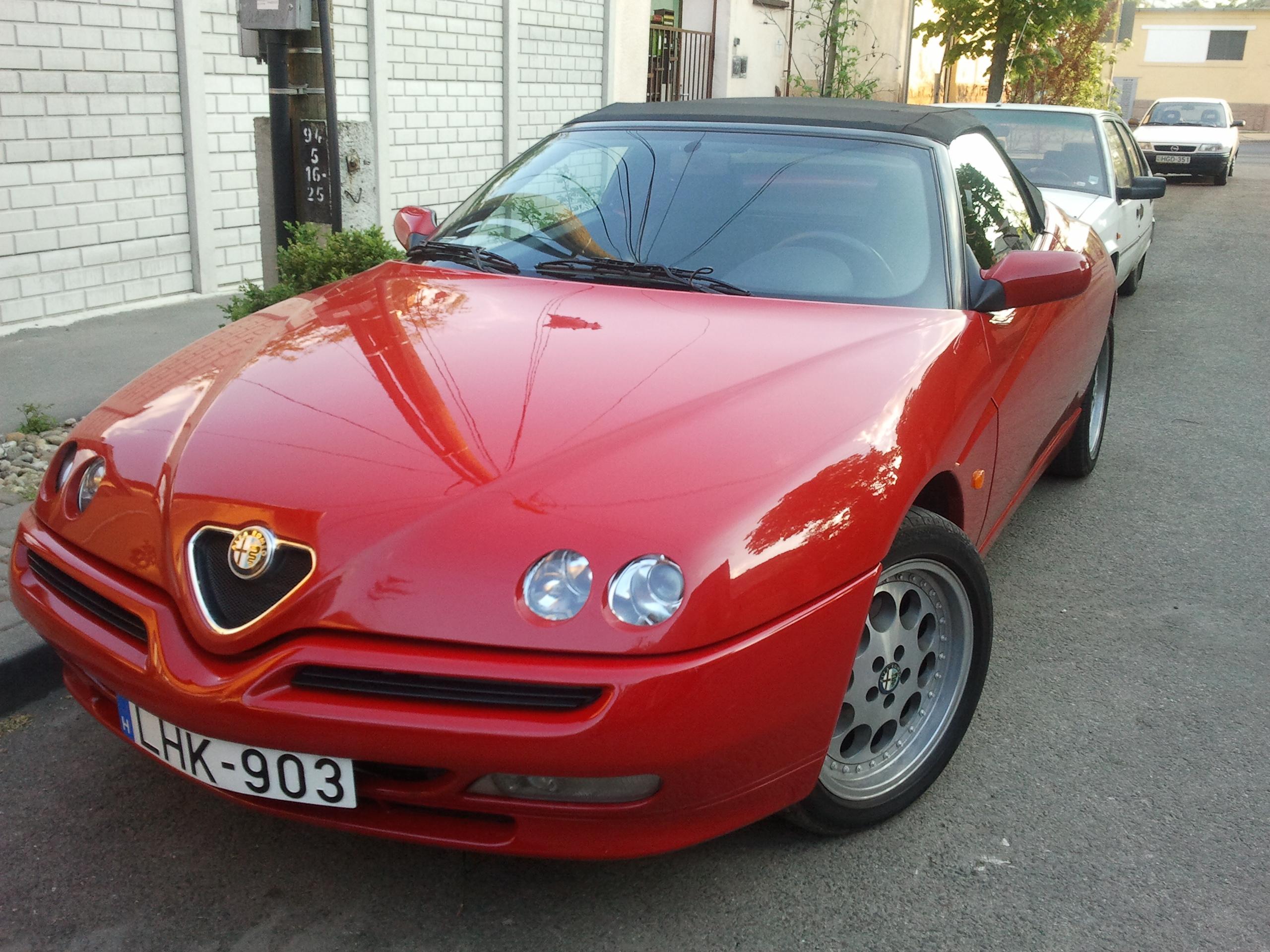 Размер колёс на Alfa Romeo Spider 1999 Подбор шин на Alfa Romeo Spider 1999