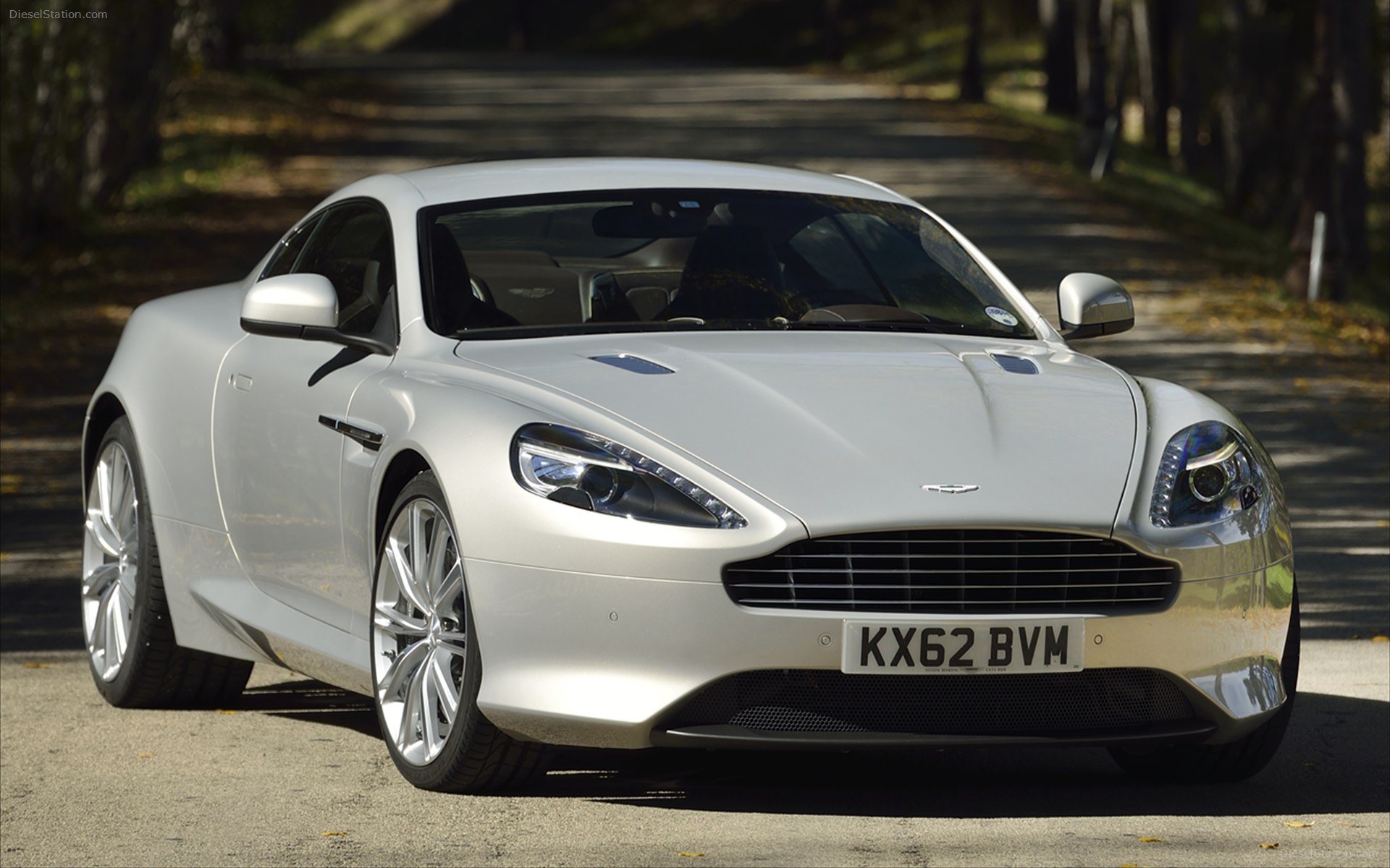 Размер колёс на Aston Martin DB9 2013 Подбор шин на Aston Martin DB9 2013