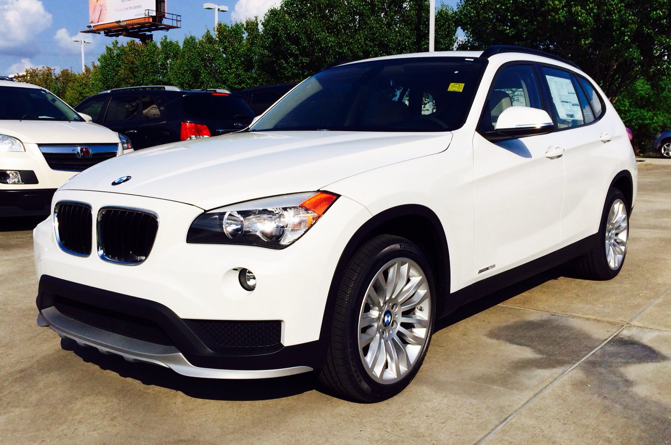 Размер колёс на BMW X1 2015 Подбор шин на BMW X1 2015