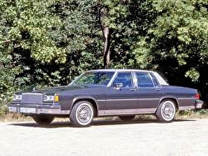 Размер колёс на Buick Le Sabre 1979 Подбор шин на Buick Le Sabre 1979