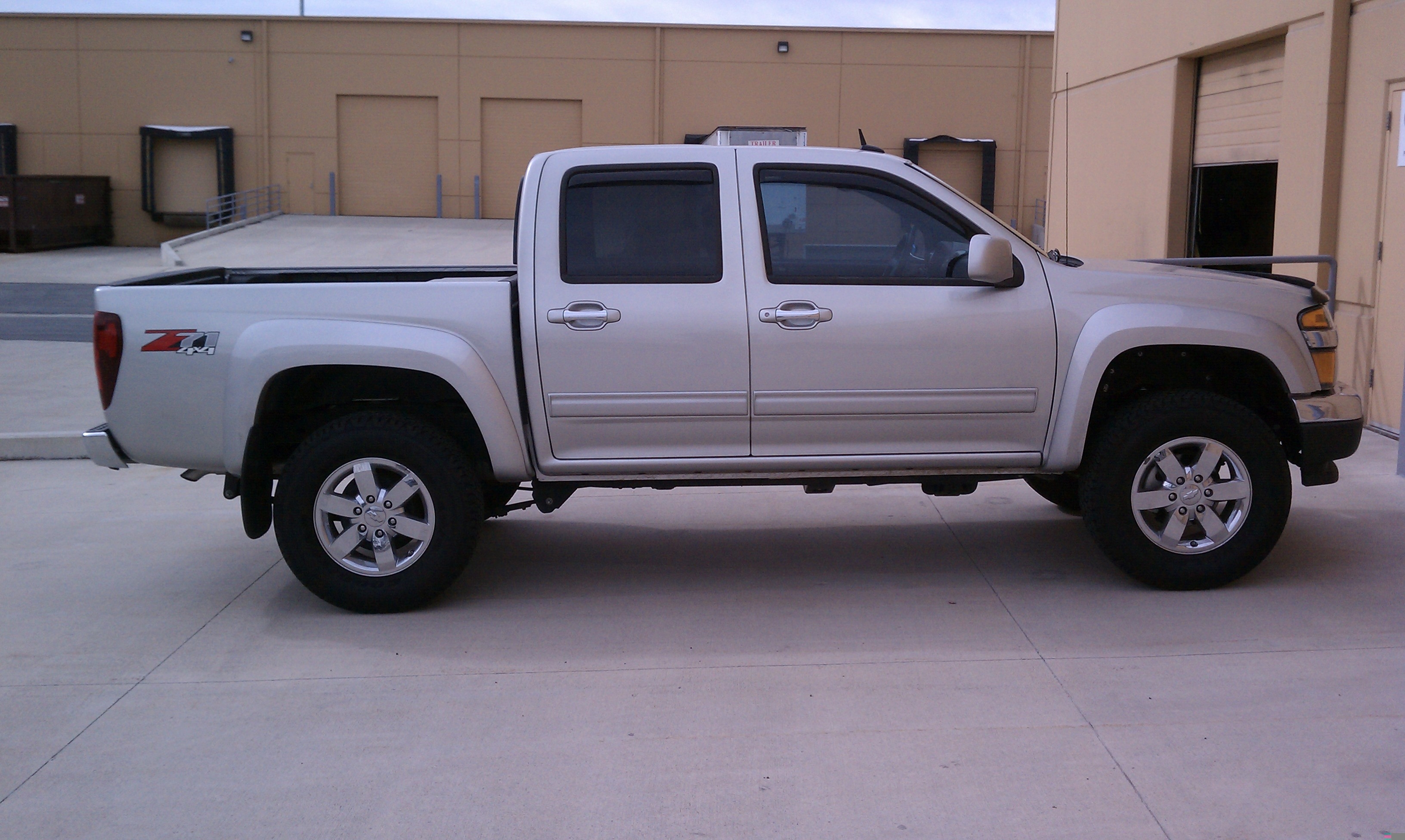 Размер колёс на Chevrolet Colorado 2010 Подбор шин на Chevrolet Colorado 2010