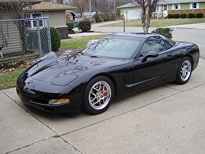 Размер колёс на Chevrolet Corvette 1998 Подбор шин на Chevrolet Corvette 1998
