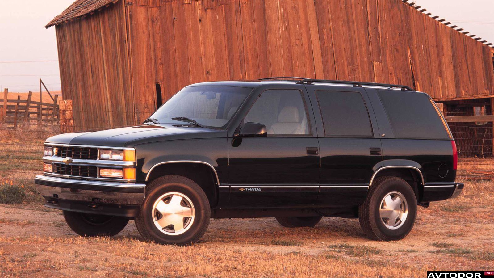 Размер колёс на Chevrolet Tahoe 1999 Подбор шин на Chevrolet Tahoe 1999