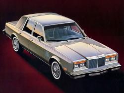Размер колёс на Chrysler Fifth Avenue 1985 Подбор шин на Chrysler Fifth Avenue 1985