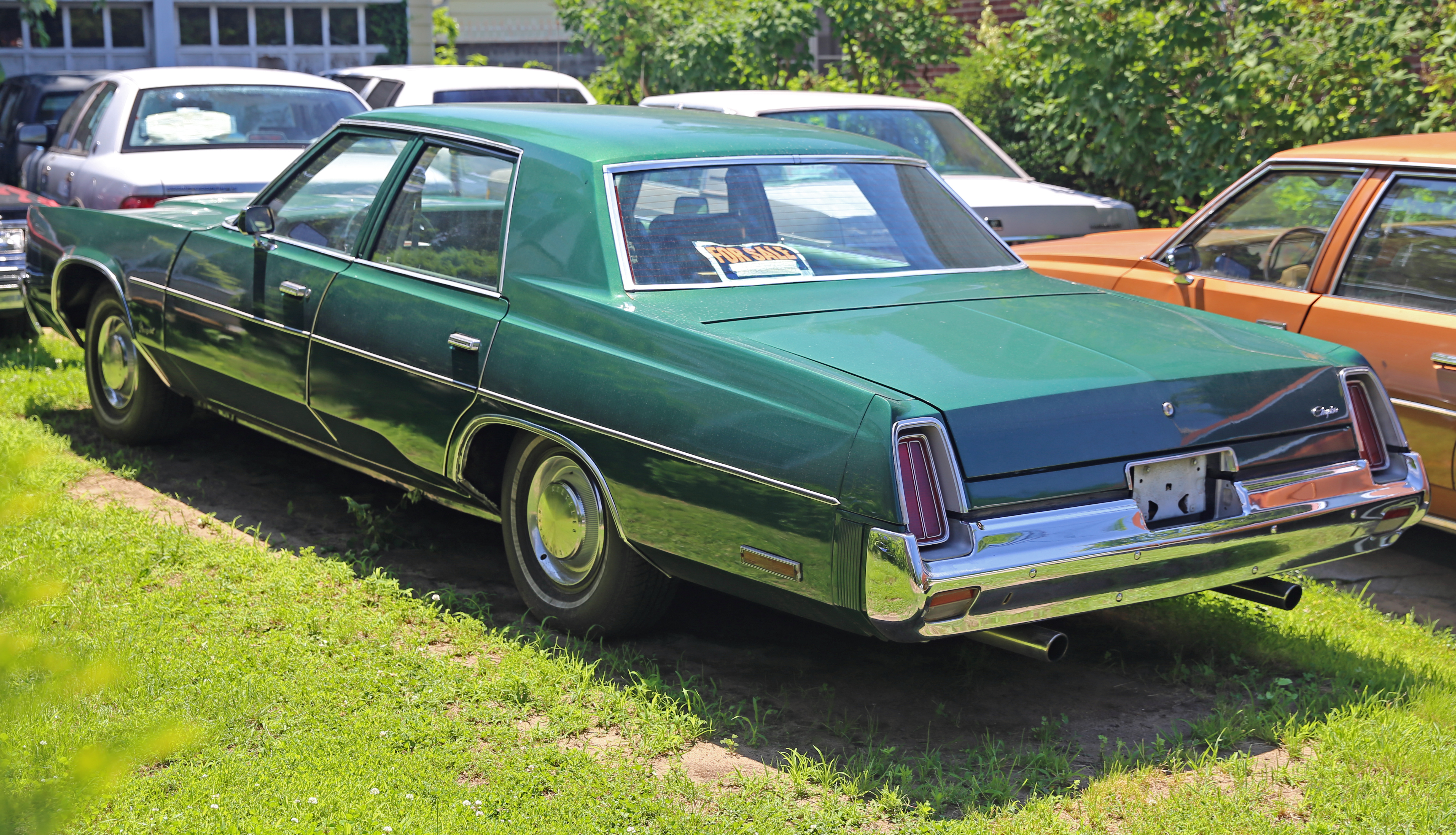 Размер колёс на Chrysler Newport 1976 Подбор шин на Chrysler Newport 1976