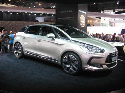 Размер колёс на Citroen DS5 2011 Подбор шин на Citroen DS5 2011