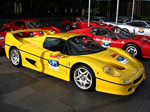 Reifen- und Felgenauswahl für das Fahrzeug Ferrari F50. Reifen für den Ferrari Reifen- und Felgenauswahl für das Fahrzeug Ferrari F50. Шины на Ferrari