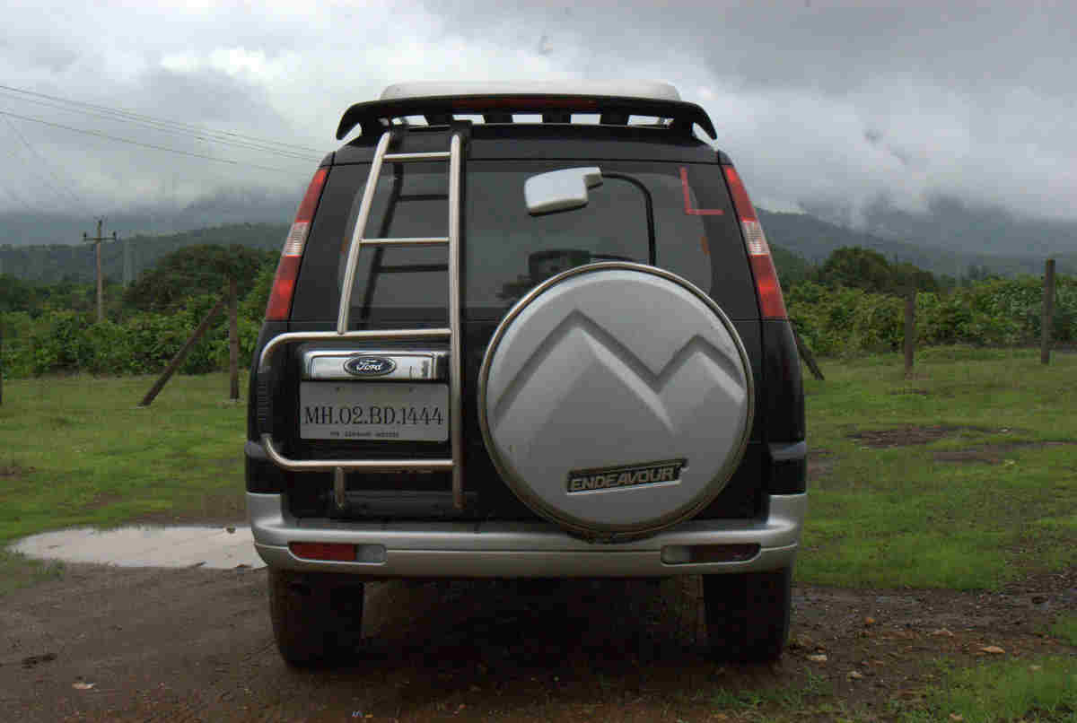 Размер колёс на Ford Endeavour 2007 Подбор шин на Ford Endeavour 2007