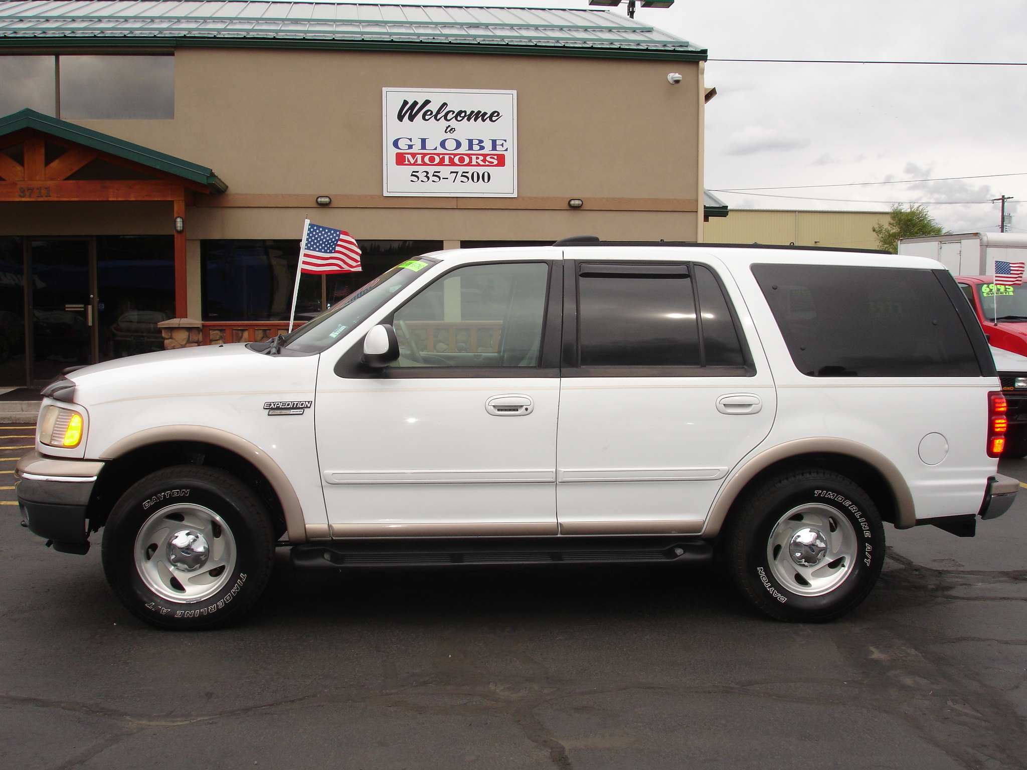 Размер колёс на Ford Expedition 1999 Подбор шин на Ford Expedition 1999