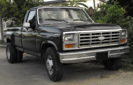Размер колёс на Ford F-350 1986 Подбор шин на Ford F-350 1986