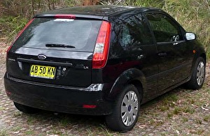 Размер колёс на Ford Fiesta 2004 Подбор шин на Ford Fiesta 2004
