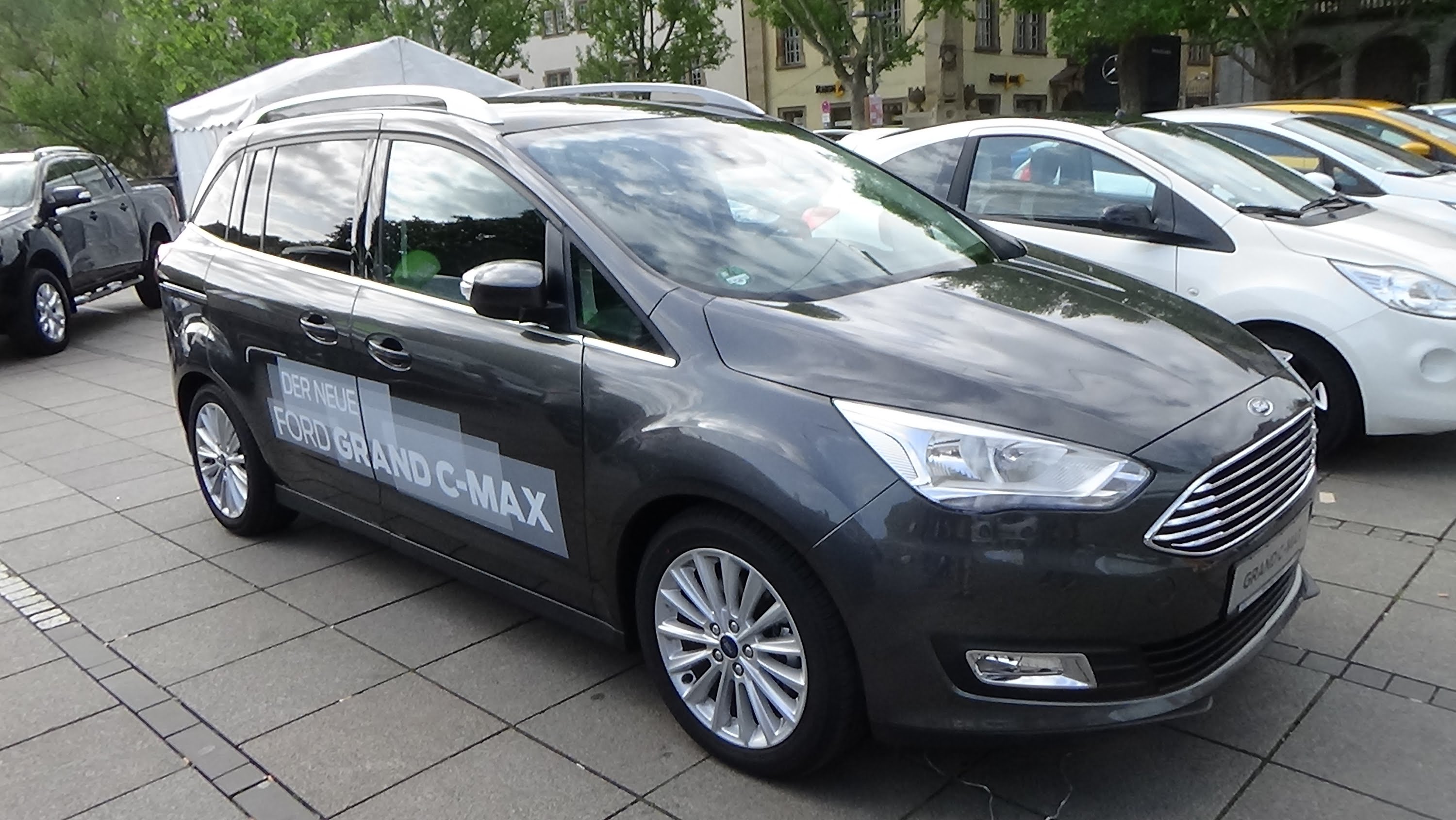 Размер колёс на Ford Grand C-MAX 2016 Подбор шин на Ford Grand C-MAX 2016