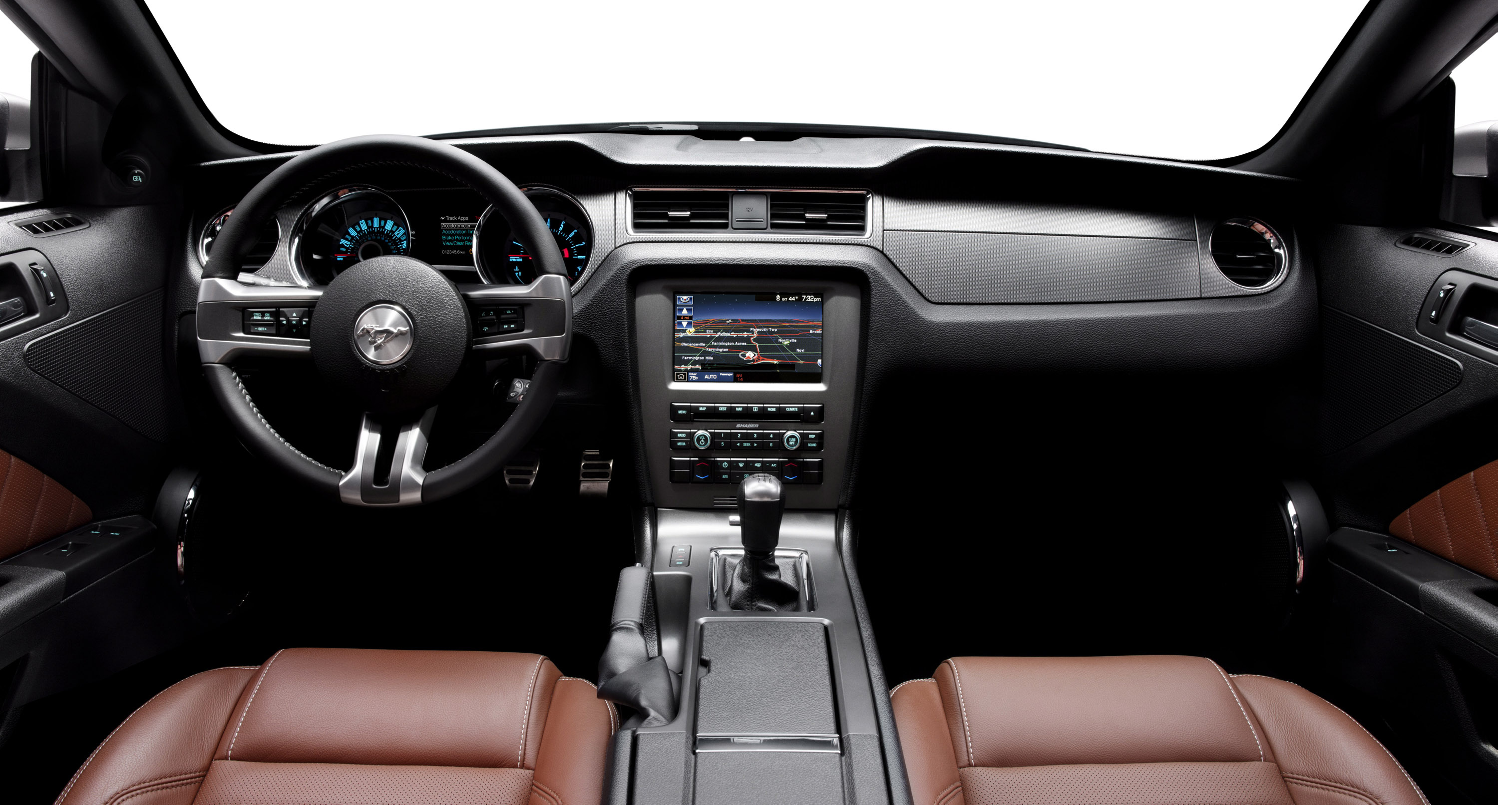 Размер колёс на Ford Mustang 2013 Подбор шин на Ford Mustang 2013
