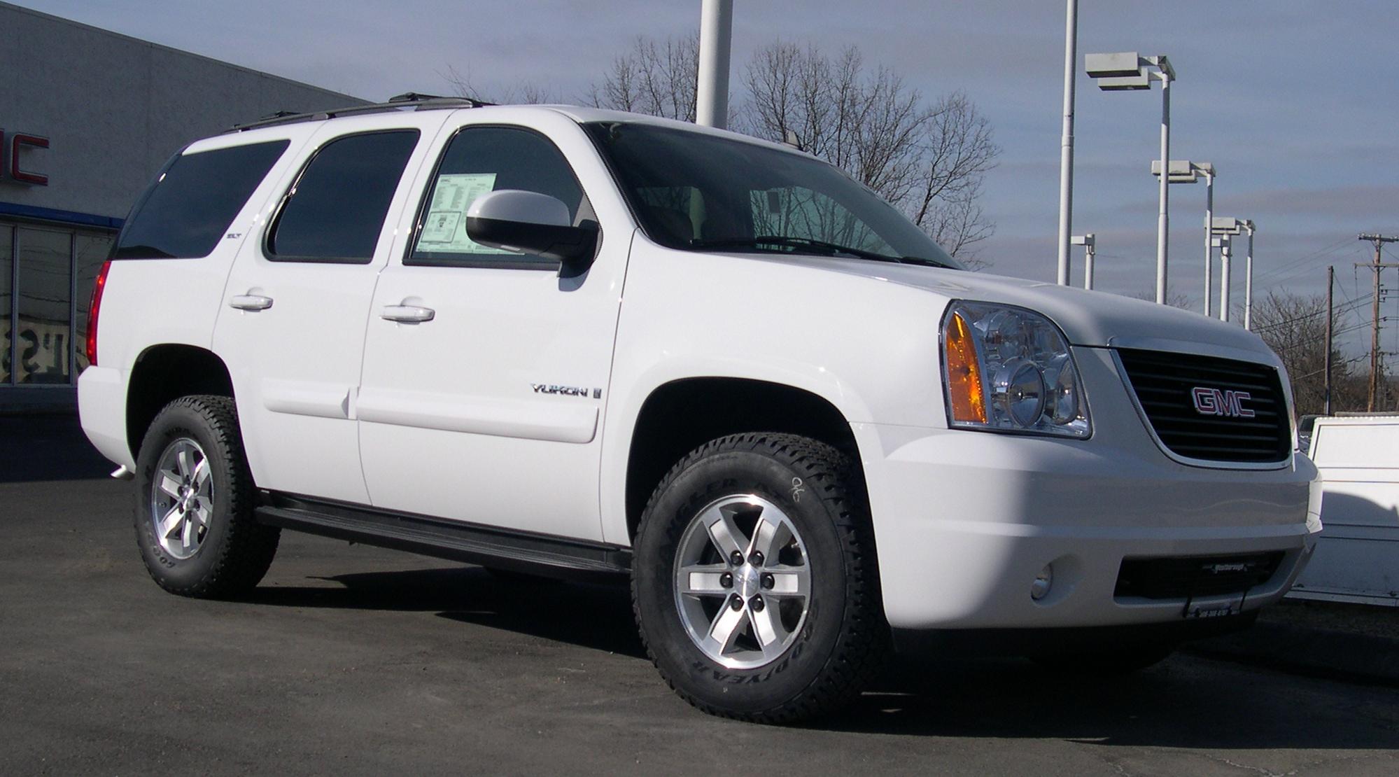 Размер колёс на GMC Yukon 2007 Подбор шин на GMC Yukon 2007