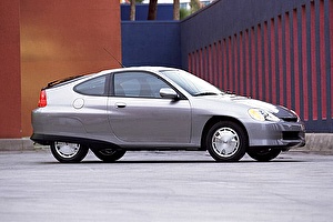 Размер колёс на Honda Insight 2004 Подбор шин на Honda Insight 2004