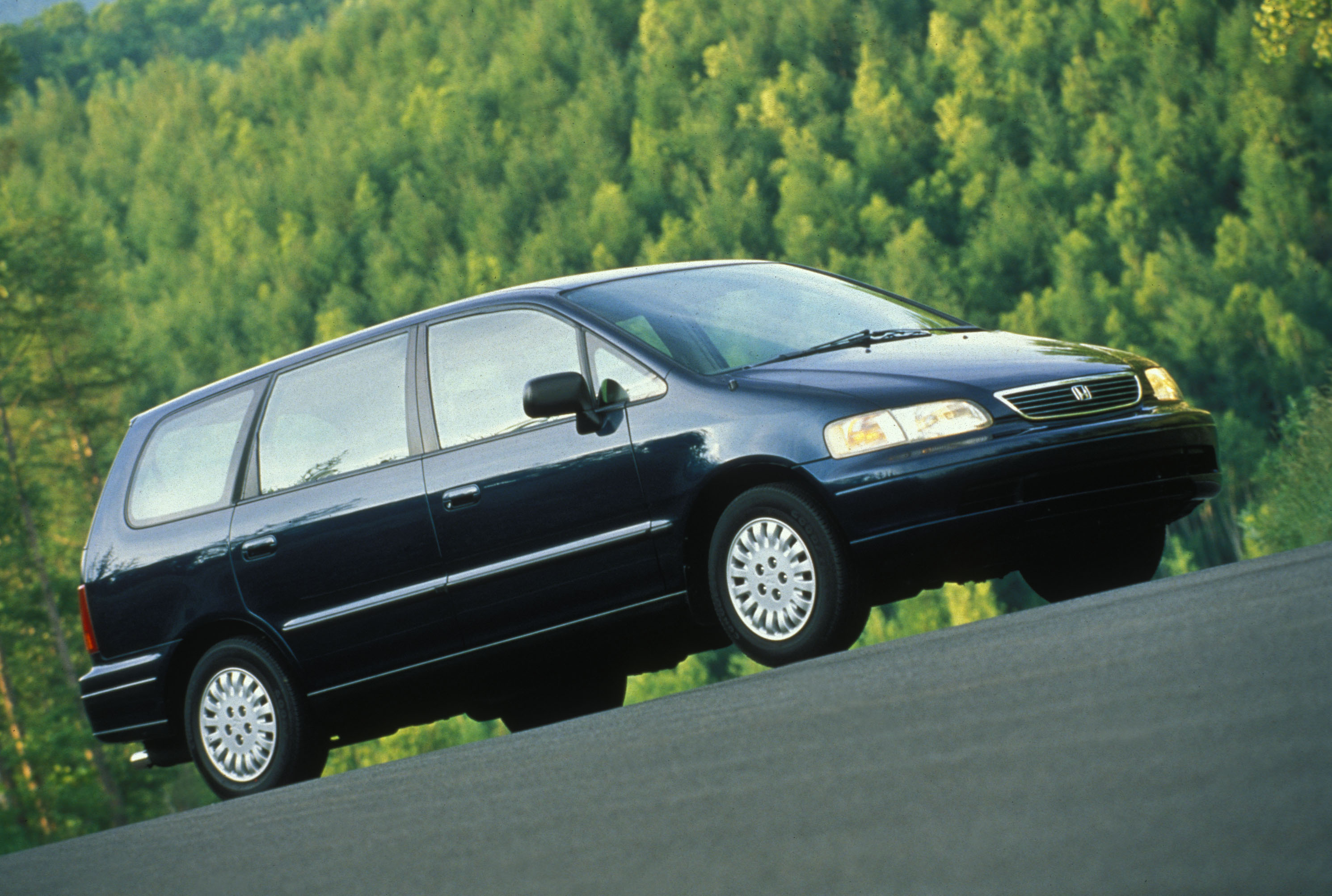 Размер колёс на Honda Odyssey 1994 Подбор шин на Honda Odyssey 1994