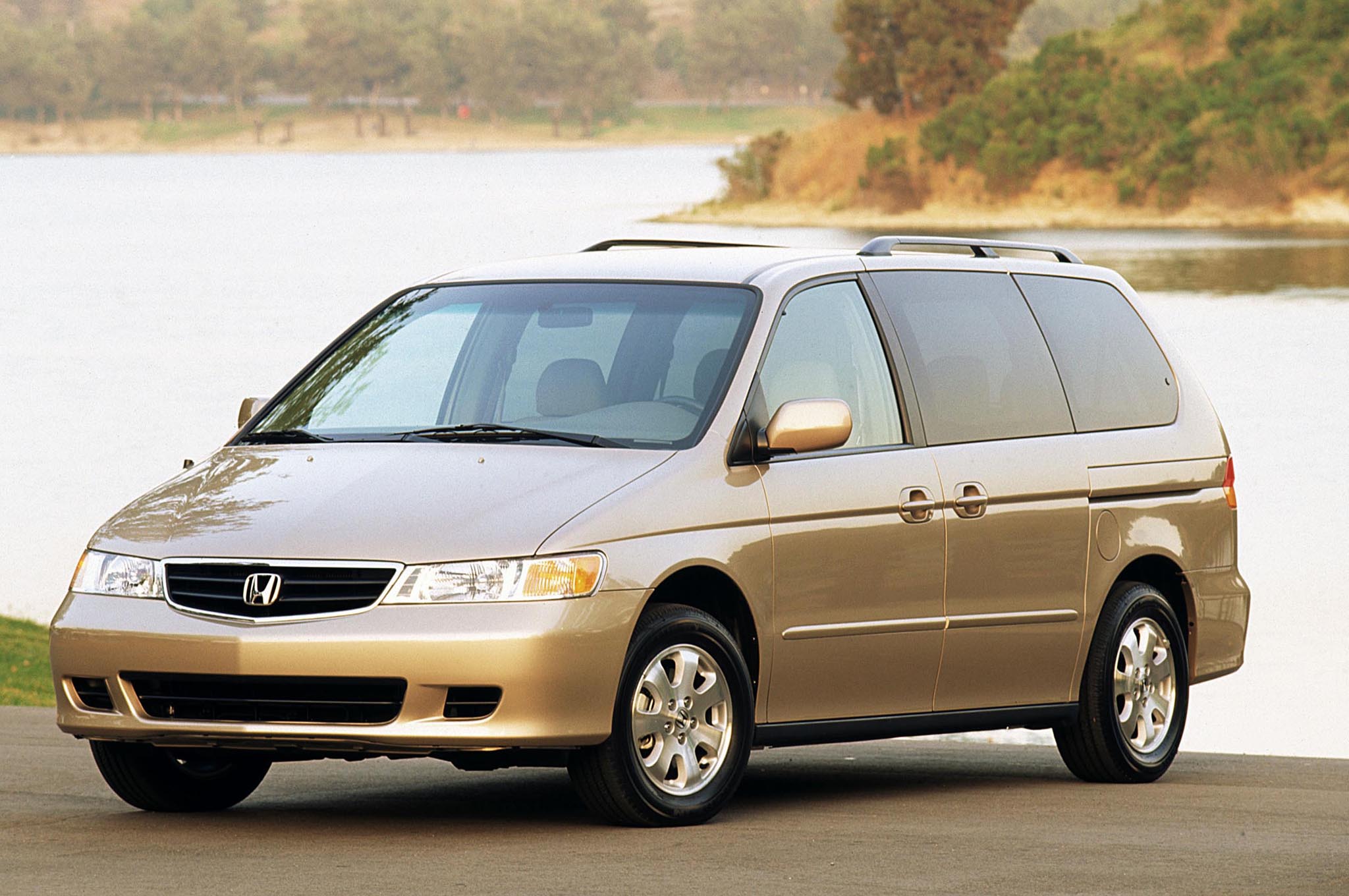 Размер колёс на Honda Odyssey 2003 Подбор шин на Honda Odyssey 2003