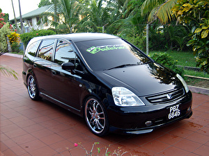Размер колёс на Honda Stream 2002 Подбор шин на Honda Stream 2002