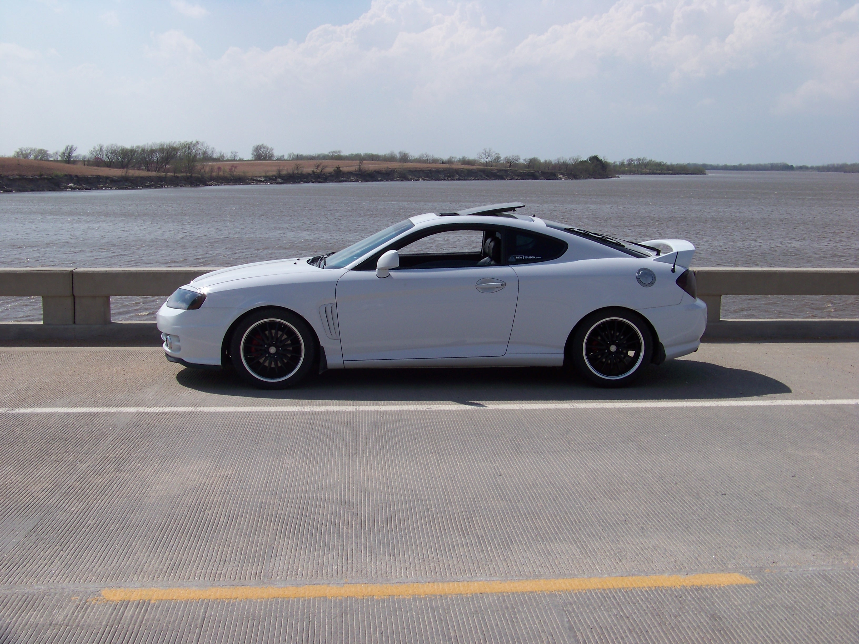Размер колёс на Hyundai Coupe 2003 Подбор шин на Hyundai Coupe 2003