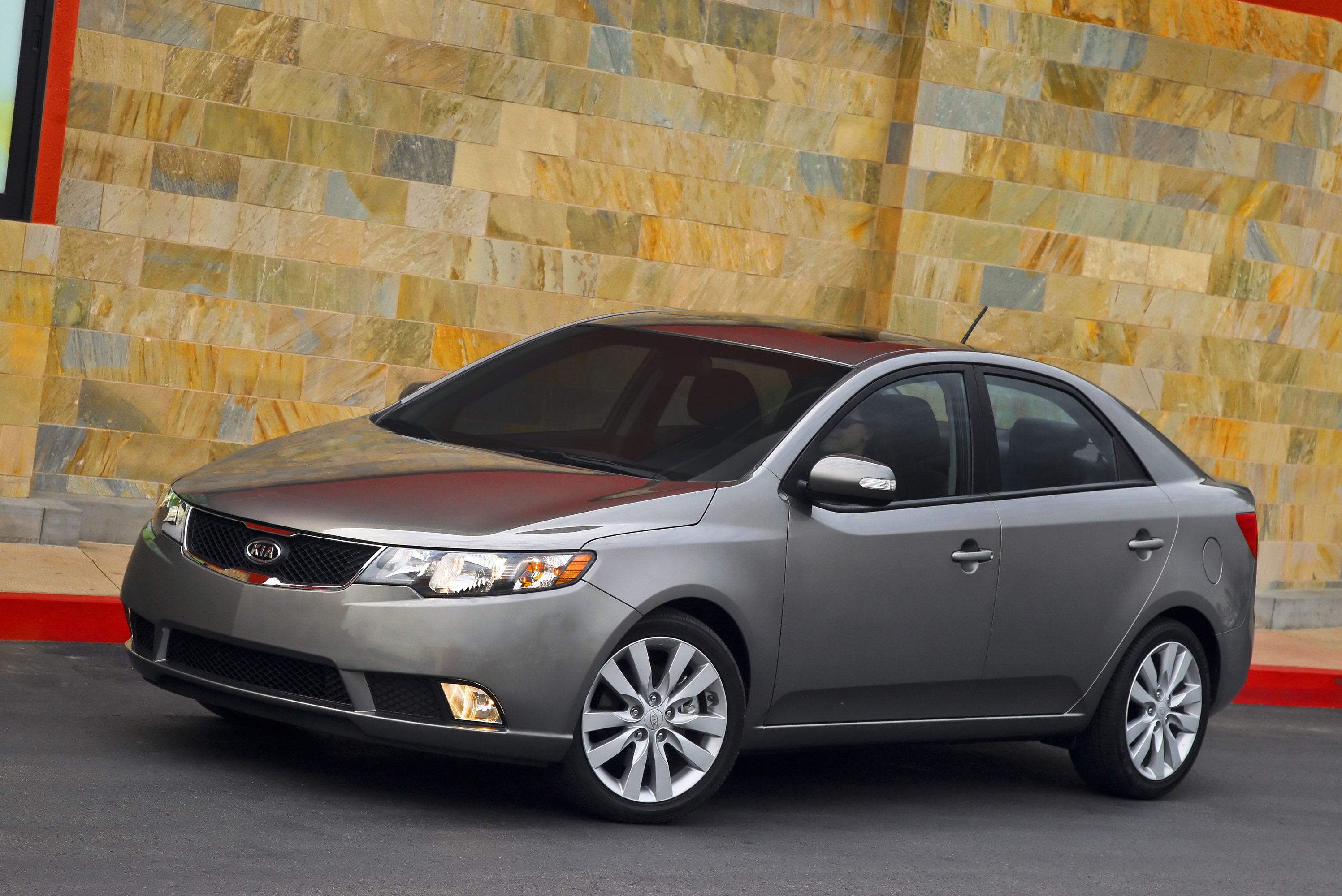 Размер колёс на Kia Forte 2008 Подбор шин на Kia Forte 2008