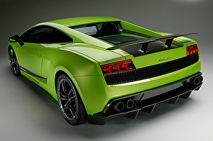 Размер колёс на Lamborghini Gallardo LP570-4 2011 Подбор шин на Lamborghini Gallardo LP570-4 2011
