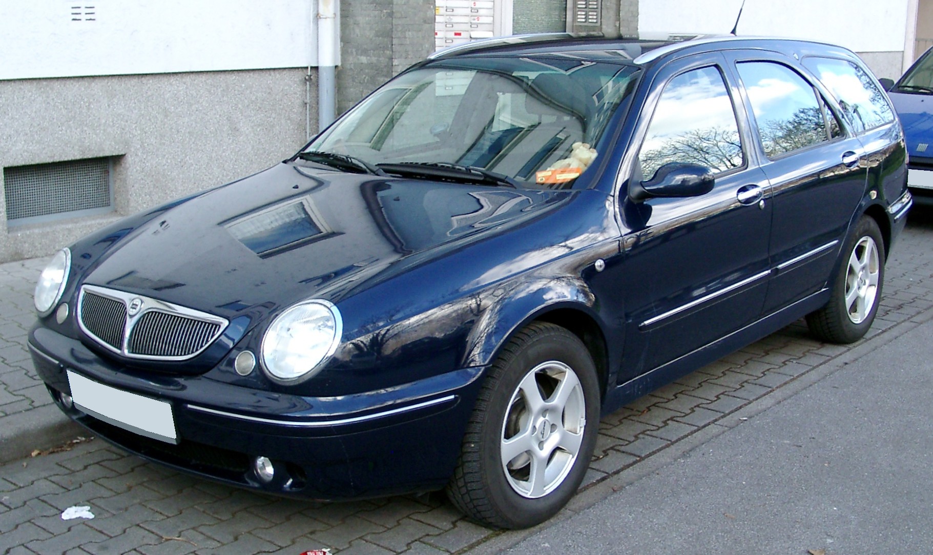Размер колёс на Lancia Lybra 2005 Подбор шин на Lancia Lybra 2005