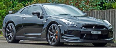 Размер колёс на Nissan GT-R 2010 Подбор шин на Nissan GT-R 2010