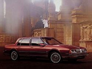 Размер колёс на Oldsmobile 98 1988 Подбор шин на Oldsmobile 98 1988