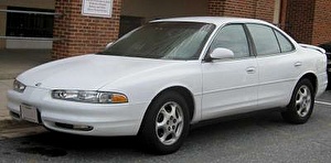 Размер колёс на Oldsmobile Intrigue 2001 Подбор шин на Oldsmobile Intrigue 2001