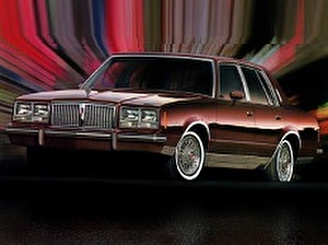 Размер колёс на Pontiac Bonneville 1985 Подбор шин на Pontiac Bonneville 1985