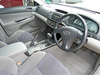 Размер колёс на Toyota Camry 2003 Подбор шин на Toyota Camry 2003