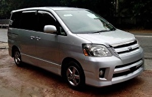 Размер колёс на Toyota Noah 2006 Подбор шин на Toyota Noah 2006