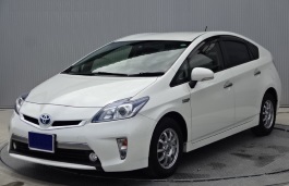 Размер колёс на Toyota Prius PHV 2012 Подбор шин на Toyota Prius PHV 2012