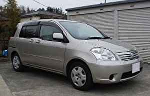 Размер колёс на Toyota Raum 2004 Подбор шин на Toyota Raum 2004
