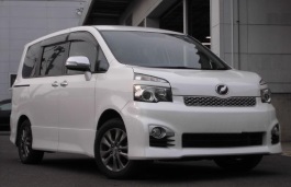 Размер колёс на Toyota Voxy 2013 Подбор шин на Toyota Voxy 2013