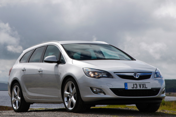 Размер колёс на Vauxhall Astra 2011 Подбор шин на Vauxhall Astra 2011