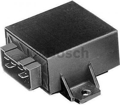 Bosch 0 335 215 133 прерыватель указателей поворота на MAN SD