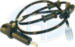 Era 560081 датчик, частота вращения колеса на HYUNDAI ACCENT II седан (LC)