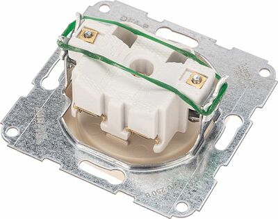 Kranz KR-78-0240 DEA Розетка 1-ая б/з с/у 10А мех. Беж KRANZ