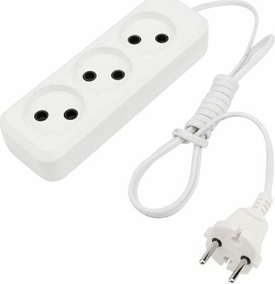 REXANT 11-8731 Удлинитель 3 гнезда, 1,5м, 2х0,75мм², б/з, белый REXANT