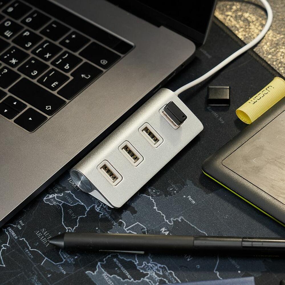 REXANT 18-4106 Разветвитель REXANT 4 USB-port серебристый