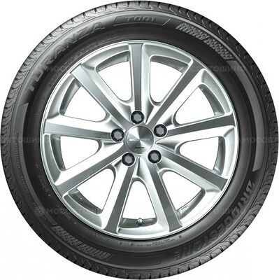 Bridgestone Turanza T001 215/50 R18