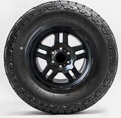 Compasal Grindor R/T 255/65 R17 114/110Q 