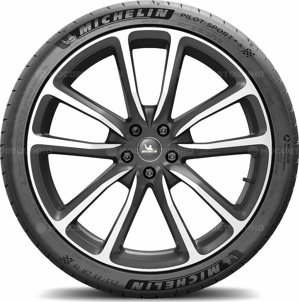 Seitenansicht Michelin Pilot Sport PS4 S