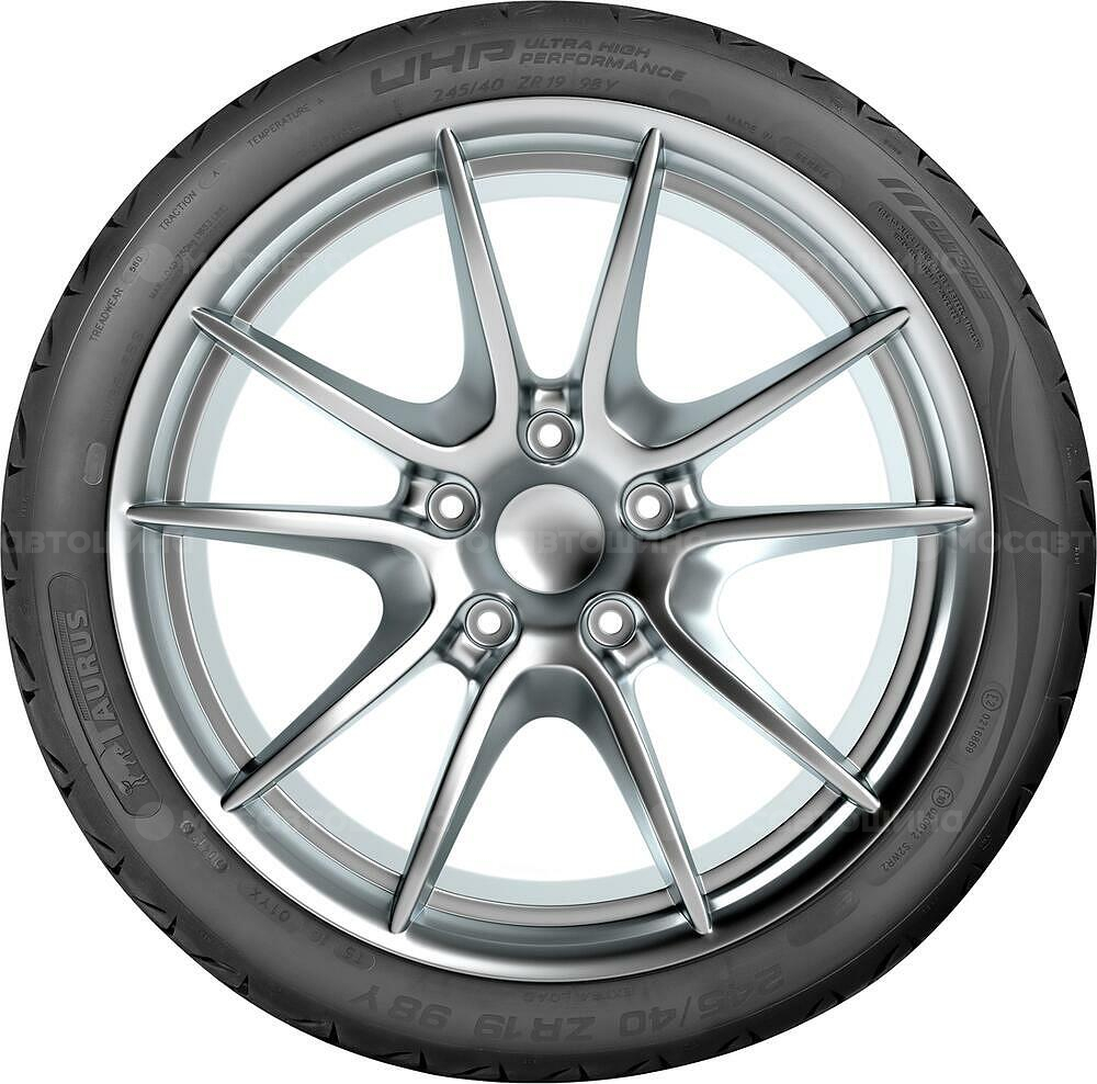 Seitenansicht Taurus Ultra High Performance 225/45 R19 96W 