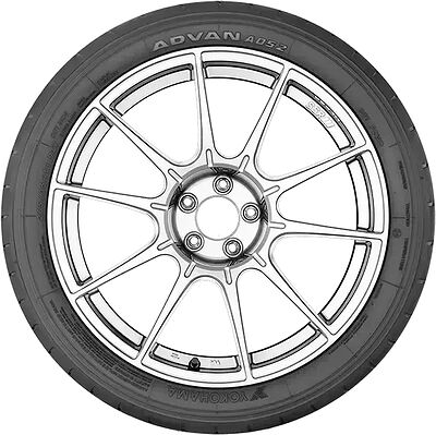 Yokohama A052 205/40 R17 84W XL