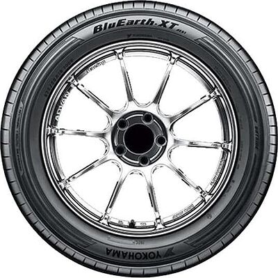 Yokohama Bluearth-XT AE61 205/65 R16 95H